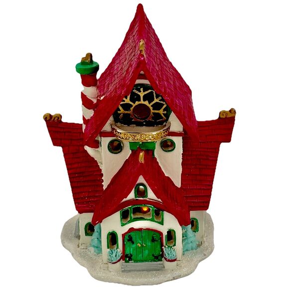 Hallmark Other - Hallmark 2014 Light Up The Claus Home 5.75” North Pole Series